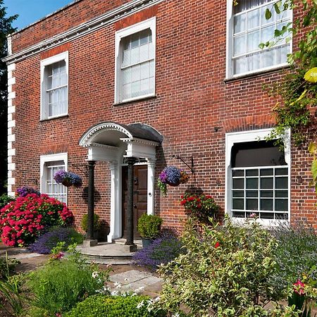Milford Hall Salisbury Luaran gambar